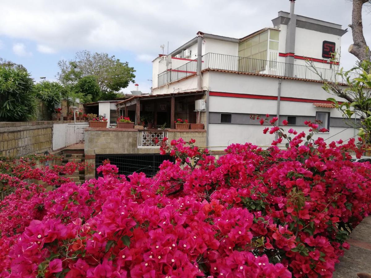Hotel Sibilla Residence ปอซซุออลี ภายนอก รูปภาพ