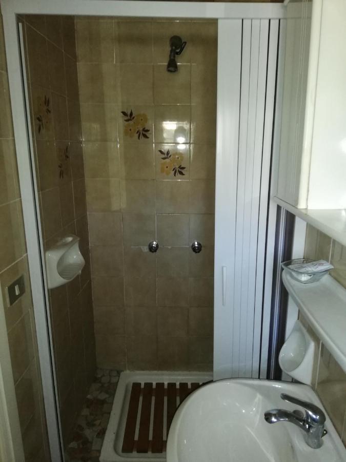 Hotel Sibilla Residence ปอซซุออลี ภายนอก รูปภาพ